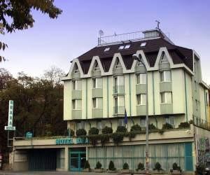 Hotel Bara Gellert Budapest Exterior foto
